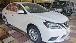 نيسان سيلفي